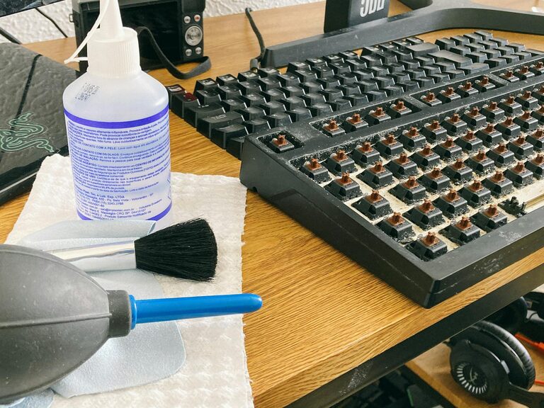 How to Clean Your Phone and Keyboard Safely: A Step-by-Step Guide